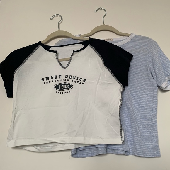TWO FOR ONE BUNDLE- Blue top from Brandy Melville - Picture 2 of 9